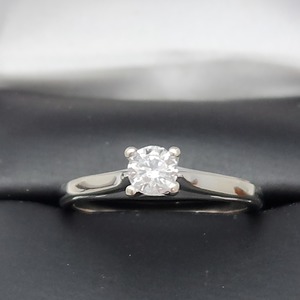  Beautiful14K White Gold Solitaire Ring Size 6.5,  0.28ct Diamond 