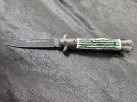 Pocket Knife: Model Pocket Knife, Folding Knife, 3.5