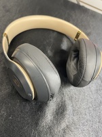 Beats Audio Studio 3 Headphones - Wireless
