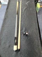 Falcon Pool Cue in Great Shape with Covers for the Threads