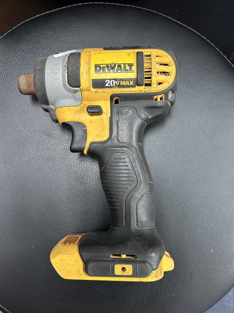 Dewalt impact online dcf885