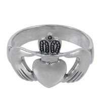 NEW Size 7 .925 Claddagh ring,  2.75gms