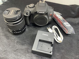 Canon T7 Rebel Camera - Like New