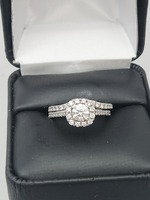 Size 6, 14K White Gold and Diamond Wedding Set Ring 4.41gms