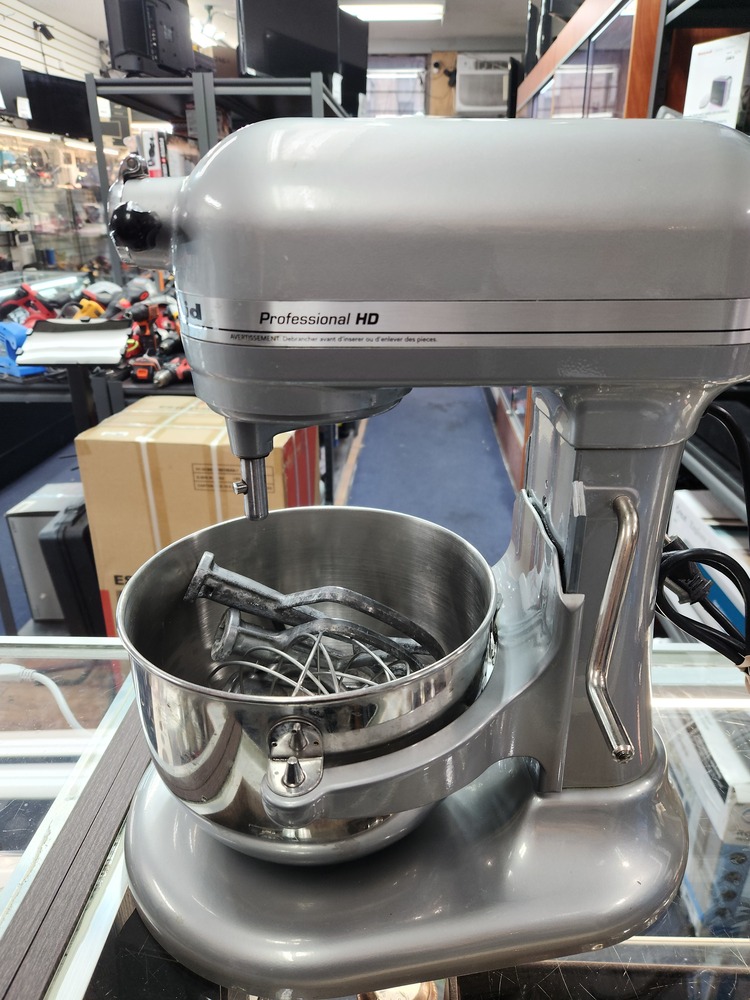 Kitchenaid Professional HD Stand Mixer with Lift Bowl in Great Shape!