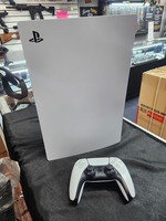 Sony 825gb PS5 Digital Console in great shape!