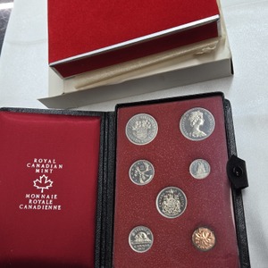 Royal Canadian Mint 1971 specimen set