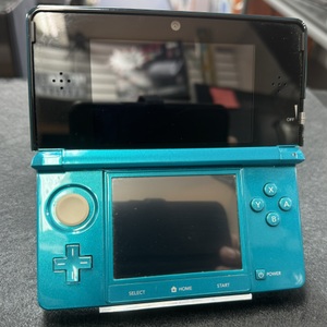 Nintendo 3DS Console Blue