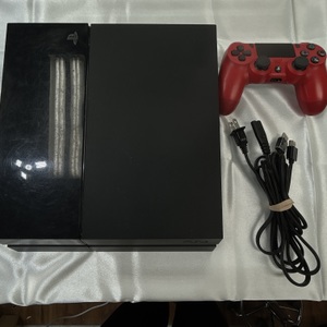 Sony CUH-1115A Playstation 4 1st gen console