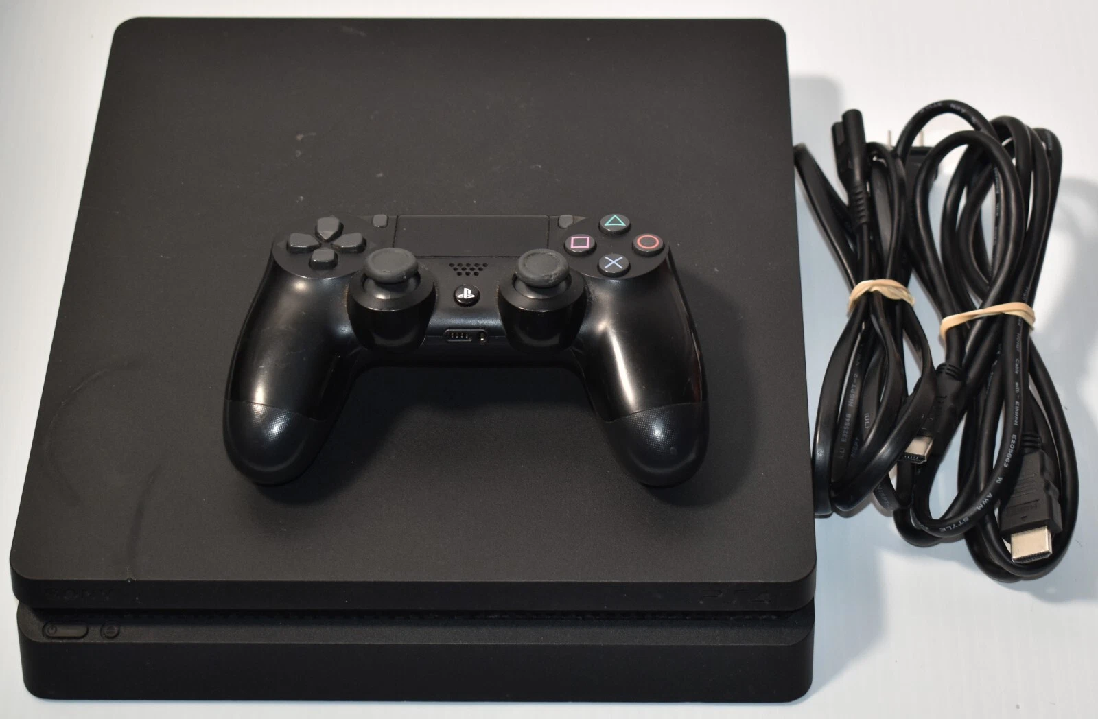 Consoles Sony PlayStation 4 Slim 1TB Console Black Wireless Controller 