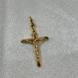  18K Yellow Gold Crucifix 21mm x 33mm