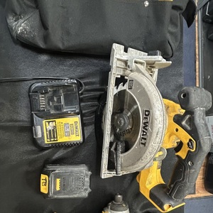 dewalt impact, drill DCF885, Cordless Drill Driver DCD771, Cordless Circular Saw DCS391, Charger DCB