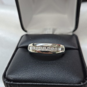 Men's 10K White Gold Diamond Band Size 10 1/4