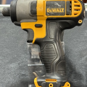 Dewalt DCF815 "BATTERY INCLUDED"