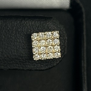  Gold 10kt Yellow 1.54gms Other 32 Round Near Colorless SI1 Diamond 