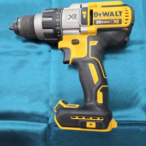 Dewalt 20V MAX XR Lithium-Ion Cordless Brushless 1/2-inch Premium Hammer Drill (Tool-Only) DCD996