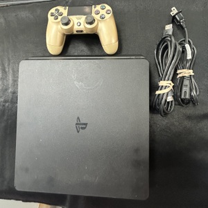 Gaming Consoles Playstation Sony PS4