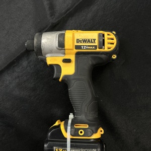 Dewalt DCF787 Cordless Impact Driver