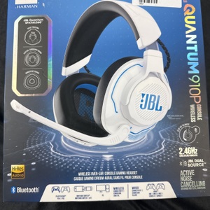 JBL   QUANTUM 910P 