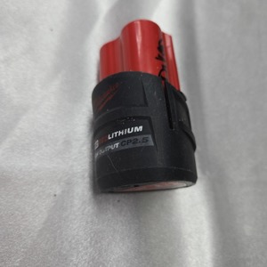 Milwaukee 12V 2.5AH Battery