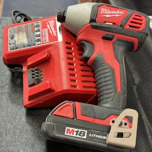 Milwaukee Impact Driver, 1.5AH Battery & Charger