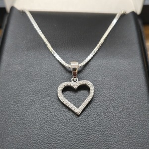 Brand New 18" Sterling Silver Box Chain With Silver Heart Cubic Zirconia Pendant