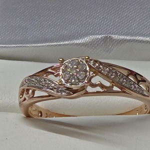  10K Rose Gold Diamond Ring, Size 8 1/2