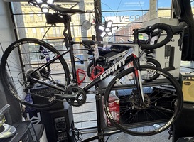 Bicycles Touring Racer Giant Defy 2 Aluxx M Black Version - Carbon  