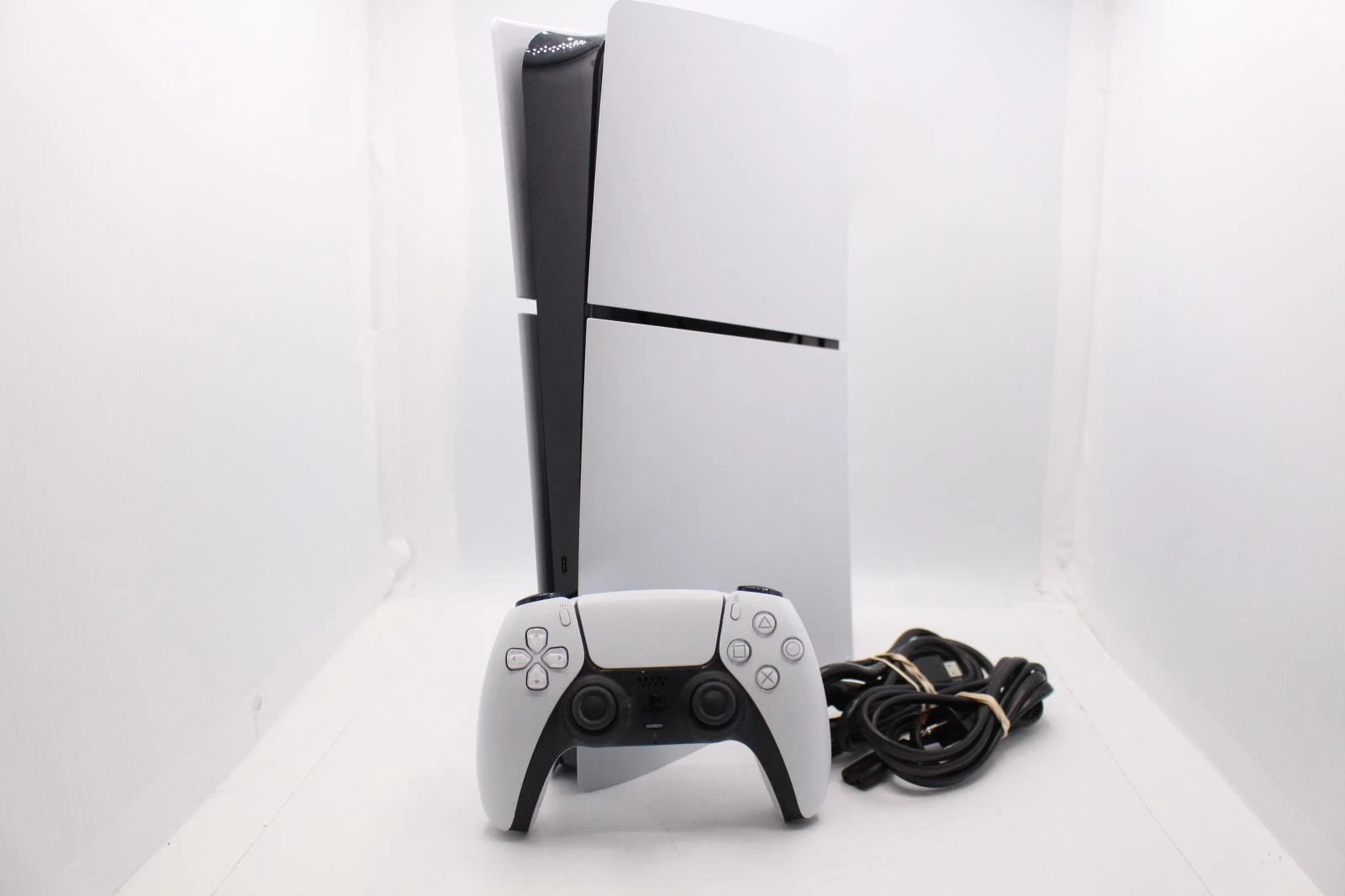 Sony PS5 PlayStation Slim Digital Edition Console CFI-2015 - White 1 TB 