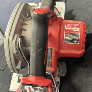 Milwaukee 2630-20 Circular Saw 6-1/2" 165mm