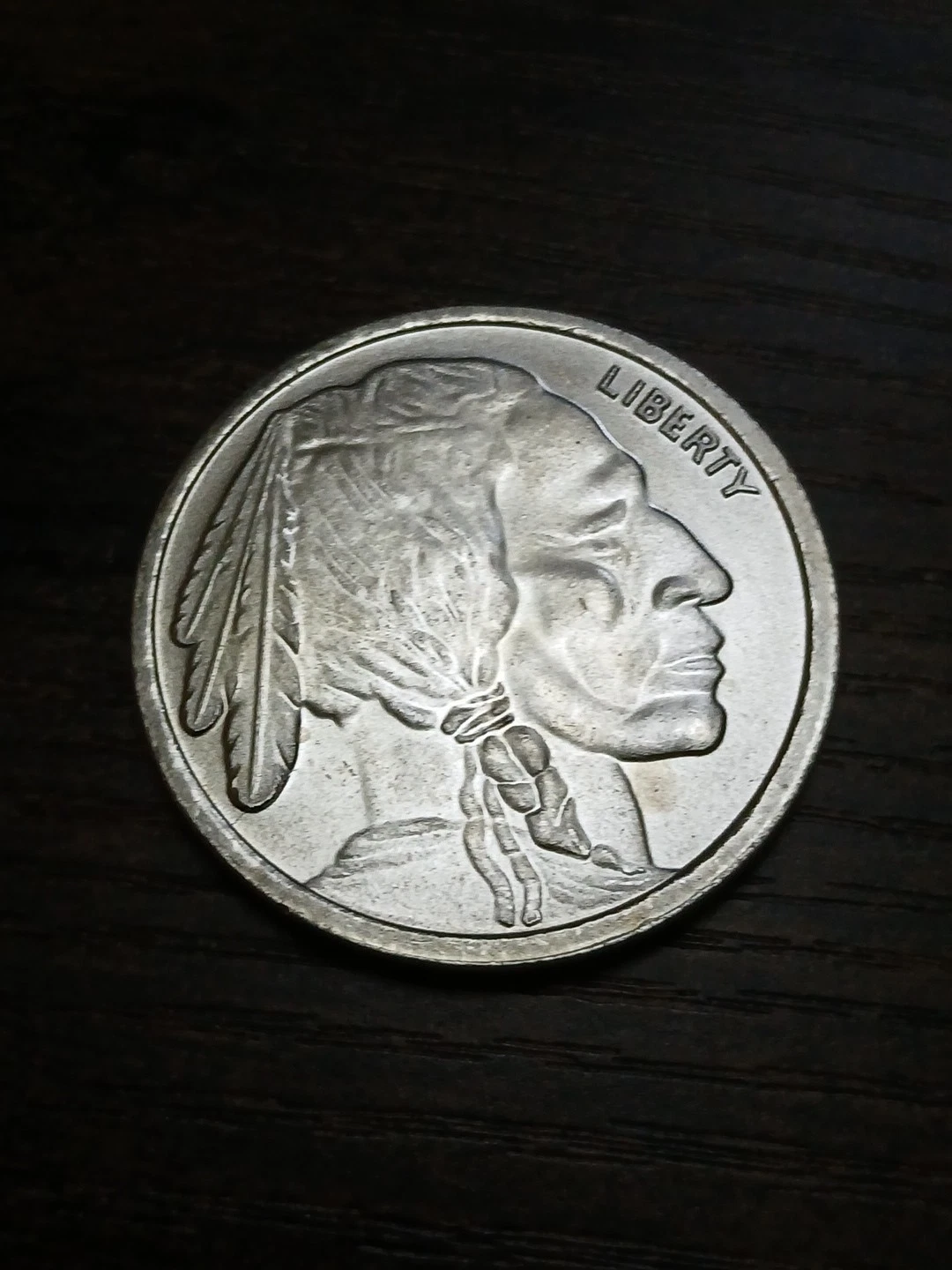 Bullion Silver mint 31.10gms Coin SN: .9999