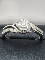 10K White Gold Diamond Engagement Ring, 2.7g Size 8 1/2